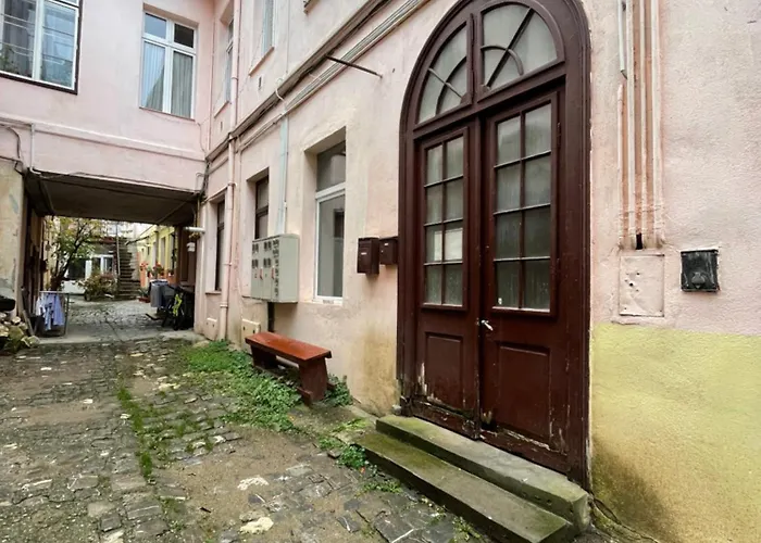Schei Central Studio Rooms In The Heart Of Brasov
